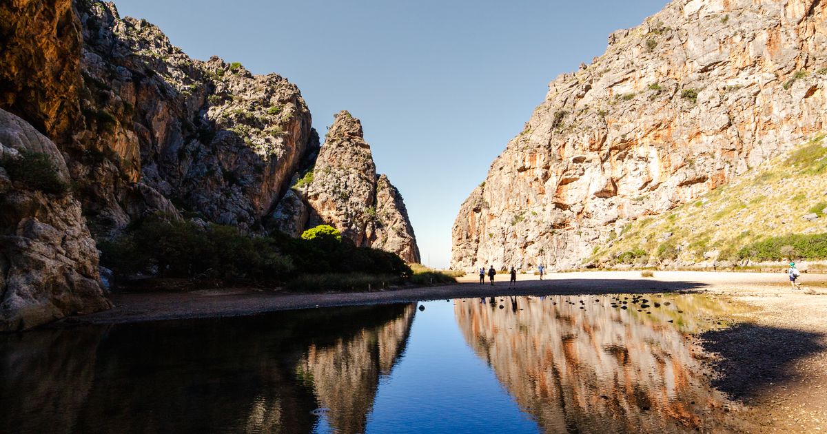 Sa Calobra gorge with turquoise water at the Torrent de Pareis